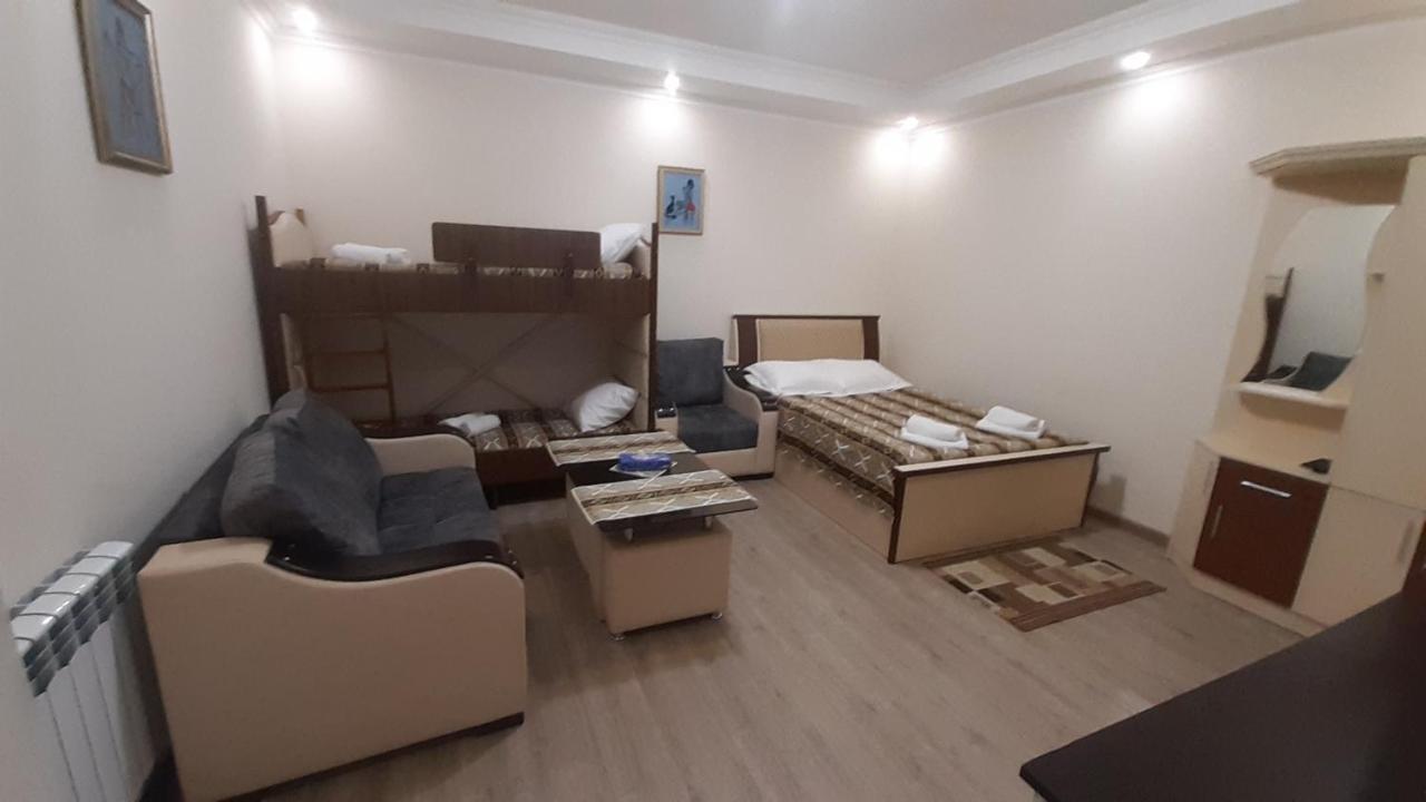 Hotel Dilijan Old Center Экстерьер фото